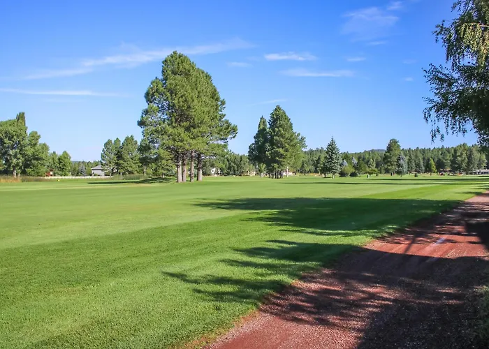 Deck & Golf Course Views: Condo! Munds Park